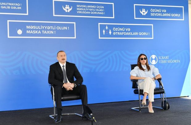 "Mən bütün qapalı yerlərdə maskadan istifadə edirəm və hər kəs buna riayət etməlidir"  -  Prezident koronavirusdan danışdı