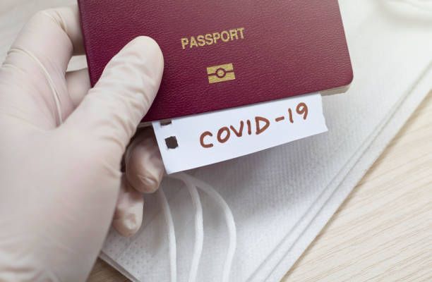 Bu ölkə COVID-19 pasportundan  imtina etdi