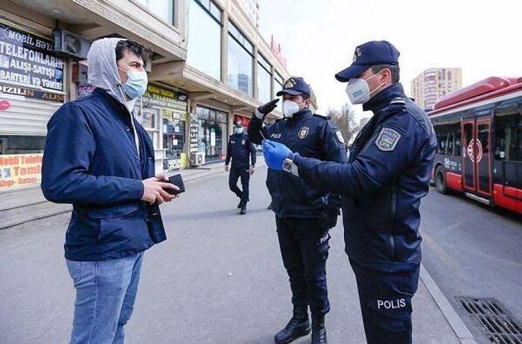 Maskaya görə cərimə olunanlar niyə polis bölməsinə aparılır? - Ombdusmandan məruzə