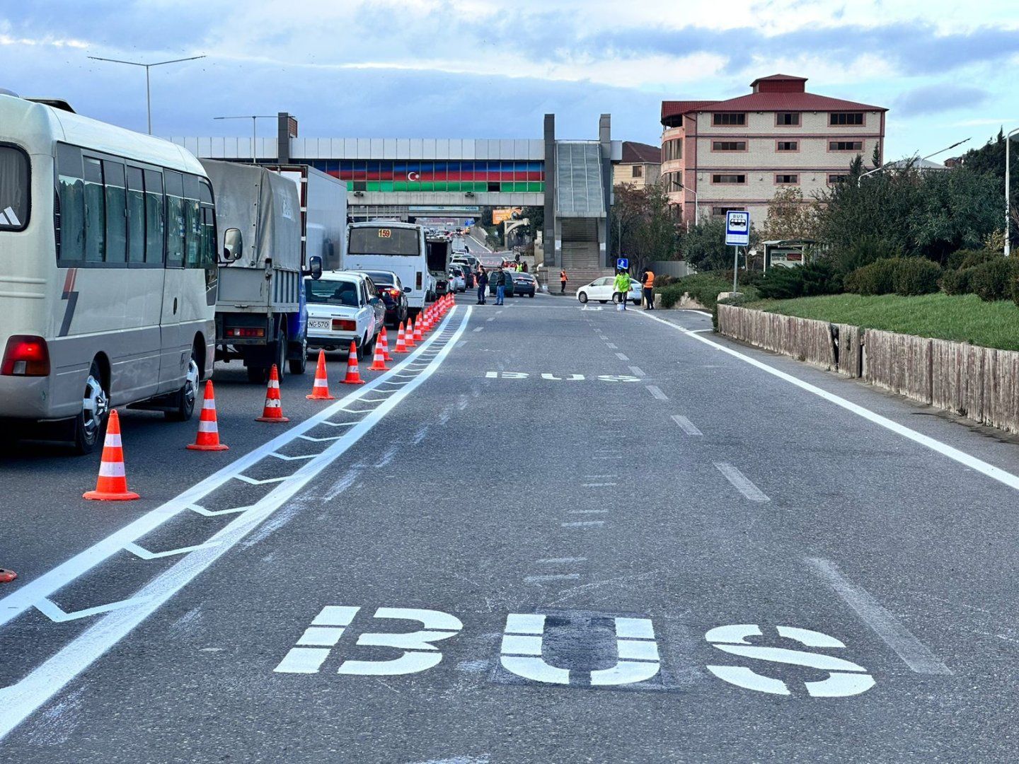 Təcili Tibbi Yardım maşınları  avtobus zolaqlarından istifadə edə bilər?