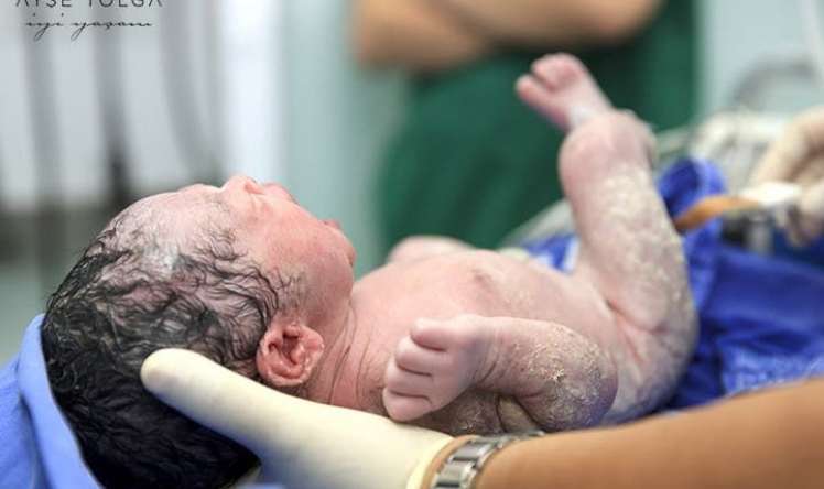 Azərbaycanda doğuş zamanı baş verən ölümlərin sayı -  STATİSTİKA