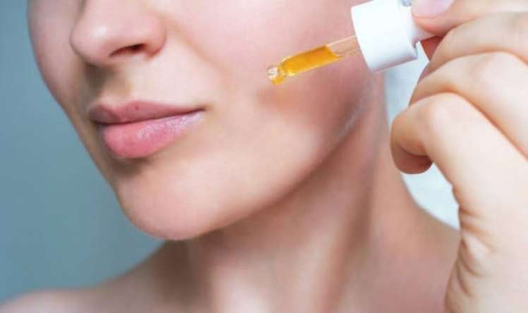  Qadınların yeni sevimli qulluq məhsulu:  Retinol nədir?