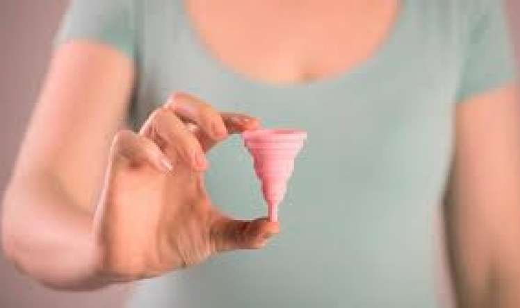 30 yaşlı qadına menstrual fincandan  infeksiya keçdi 